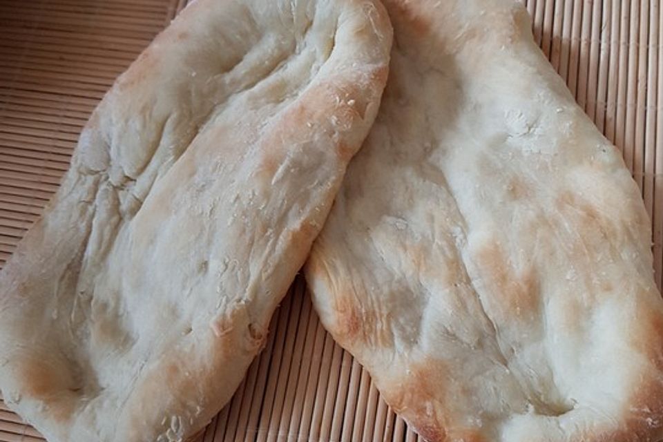 Fluffiges Naan Brot