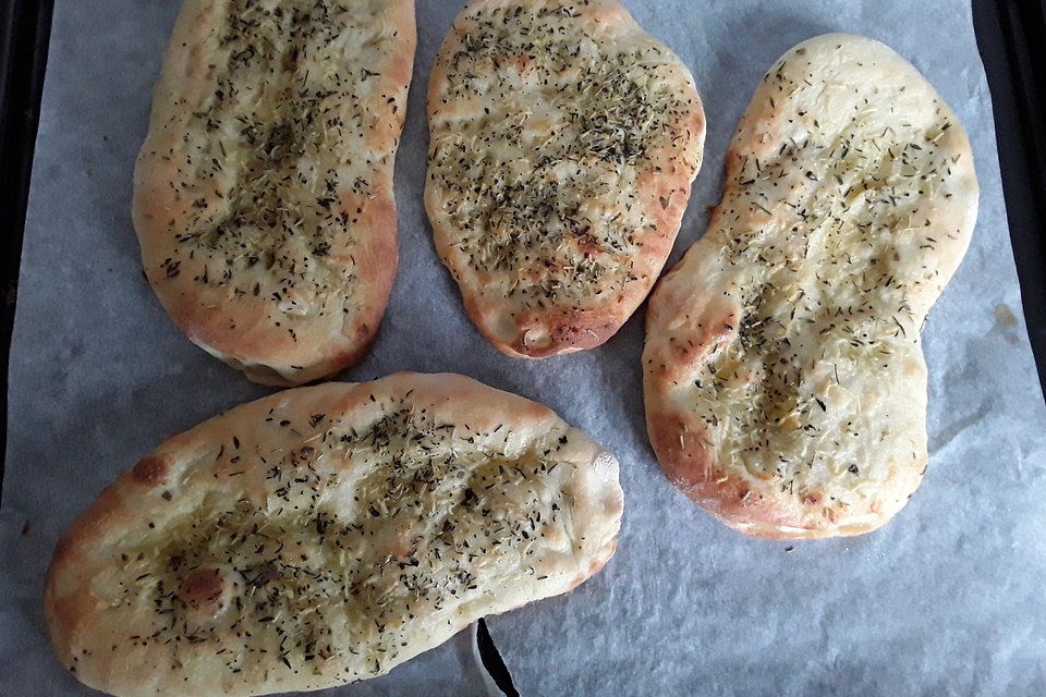 Fluffiges Naan Brot