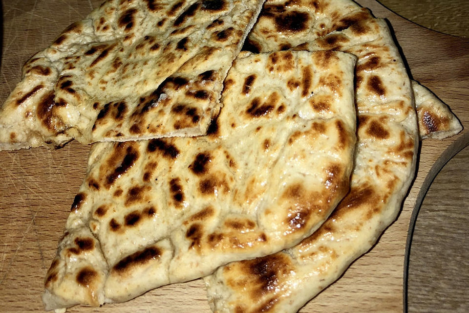 Fluffiges Naan Brot