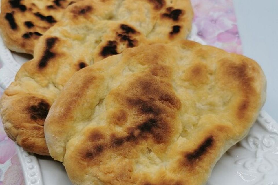 Fluffiges Naan Brot