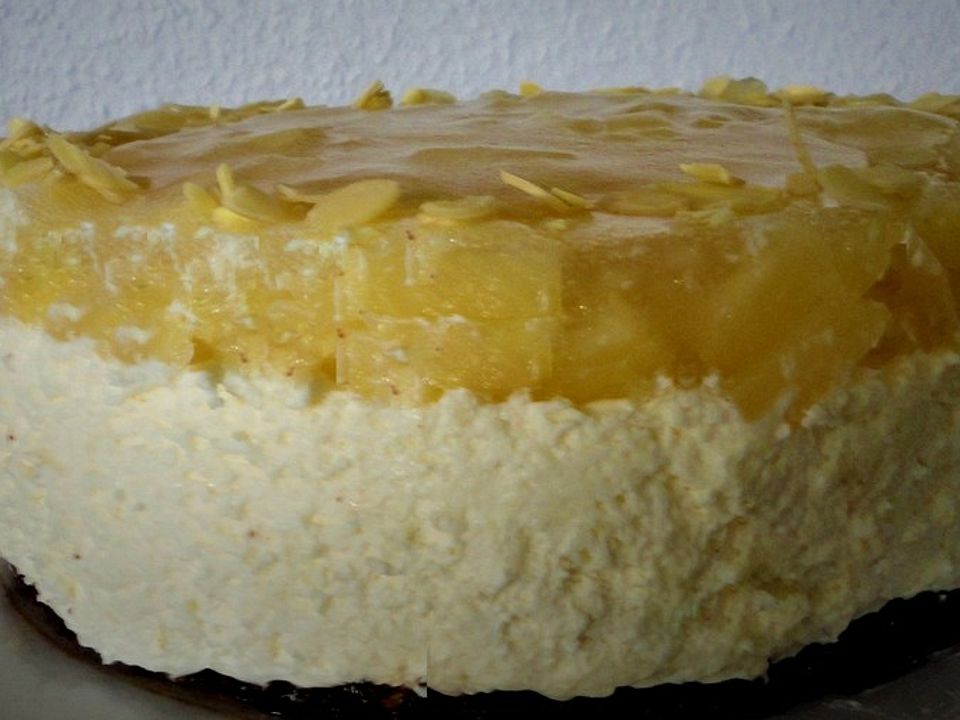 Kleine Ananas-Sahne-Torte ohne Backen von trekneb | Chefkoch
