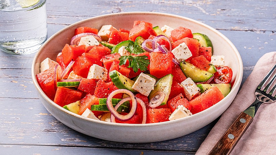 Wassermelonen-Feta-Salat - schnell & einfach