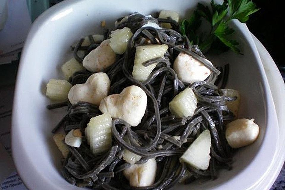 Pastasalat mit Sepia Tagliolini und Melone