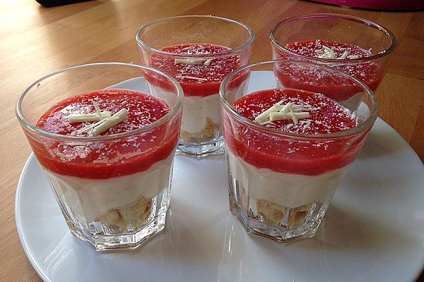Erdbeer-Tiramisu im Gläschen von Cat_Ka | Chefkoch