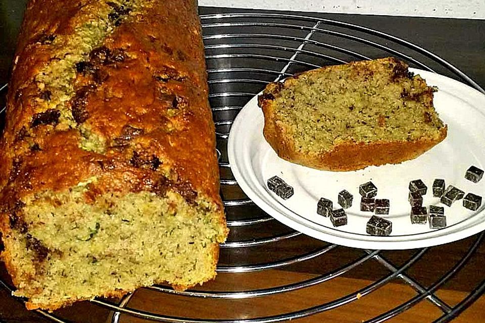 Zucchini - Nuss - Kuchen