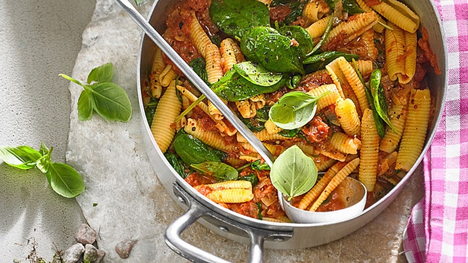 One-Pot-Pasta-italienischer-Wundertopf