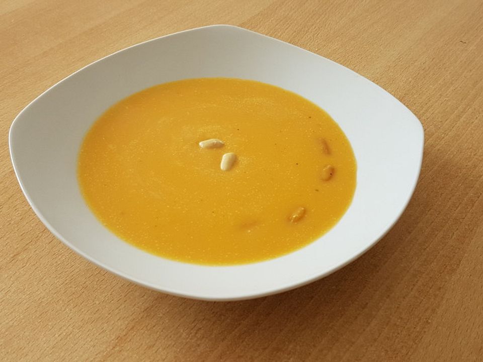 Süßkartoffel–Erdnuss-Suppe von NatuerlichLecker | Chefkoch