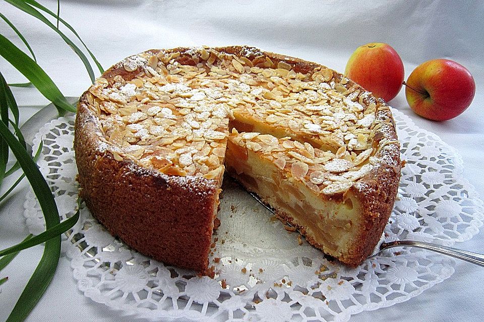 Feine Apfel-Vanille-Torte