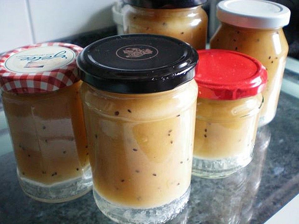 Rhabarber-Kiwi-Marmelade von caipiri | Chefkoch