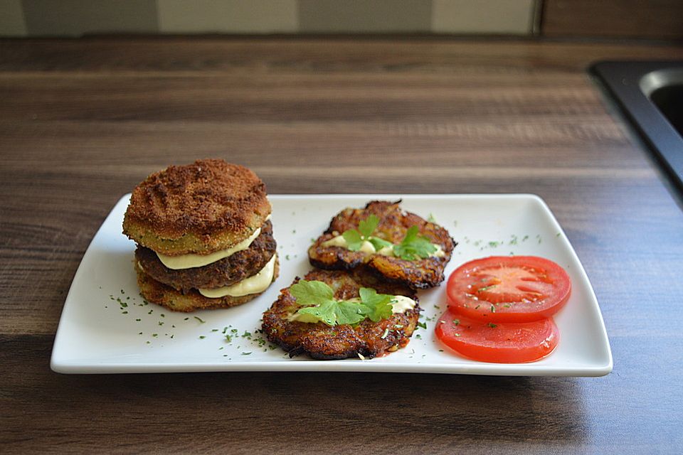 Kohlrabi-Burger mit Kartoffelrösti