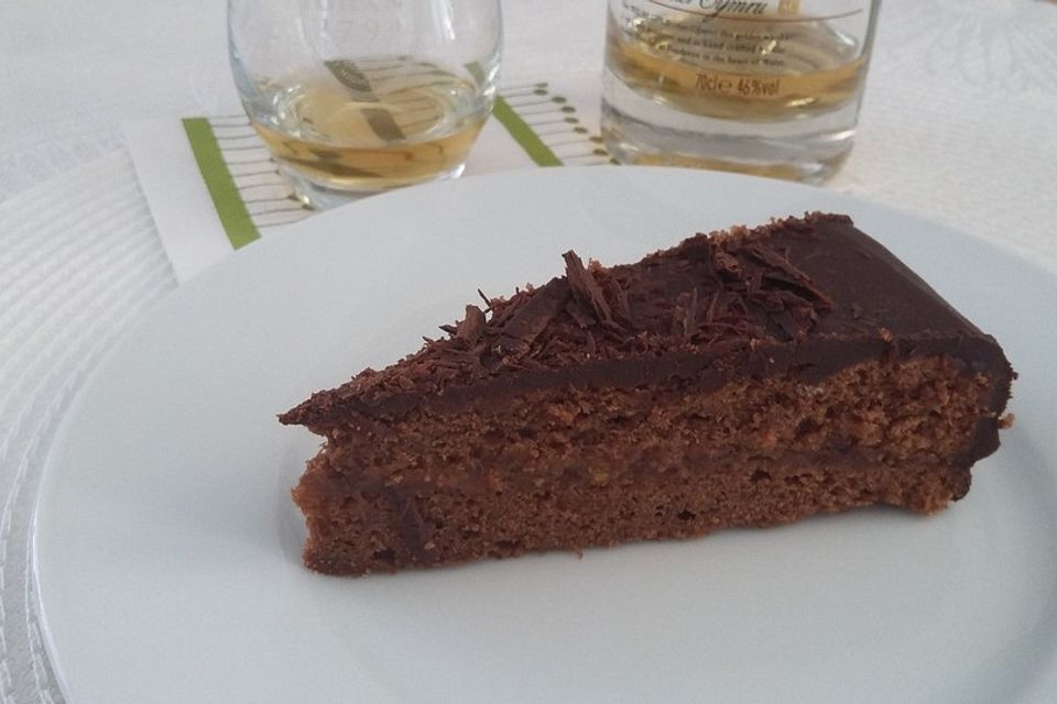 Schottischer Schokoladenkuchen mit Whisky