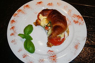 Tomaten - Mozzarella - Croissants