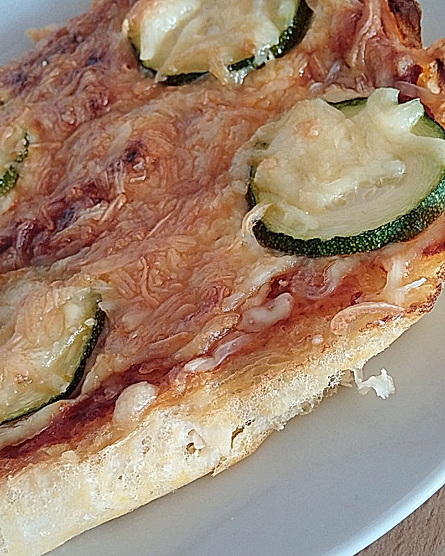 Low Carb Pizza - Grundrezept mit Basis Sauerkraut