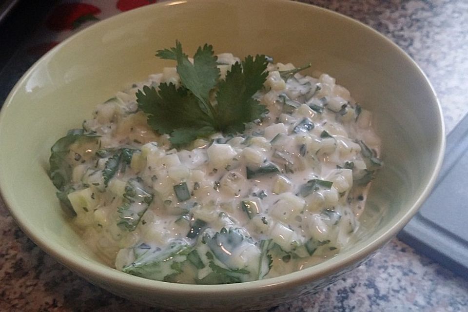 Gurken-Raita