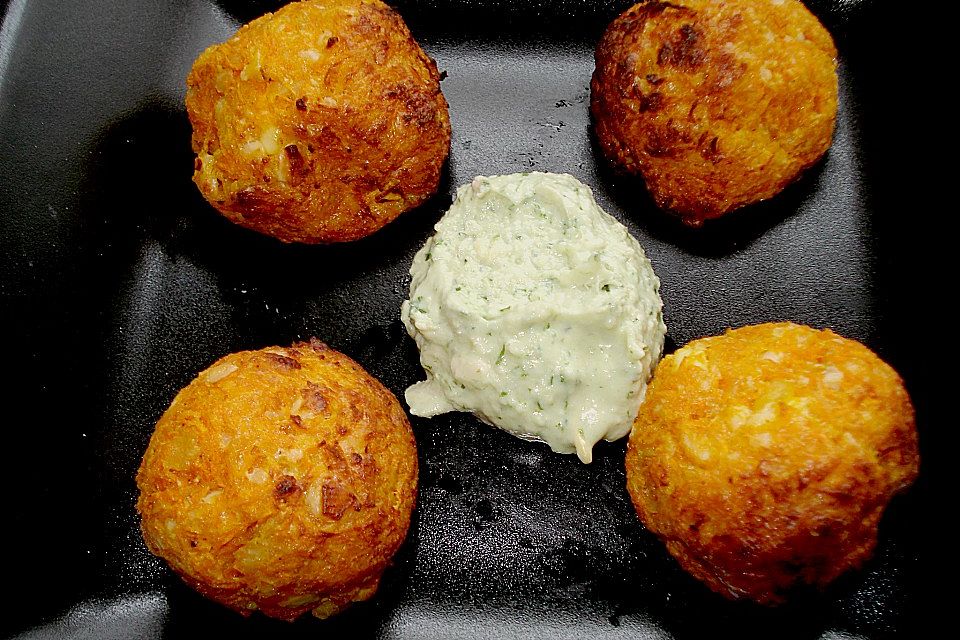 Möhrenbällchen Möhrenbällchen