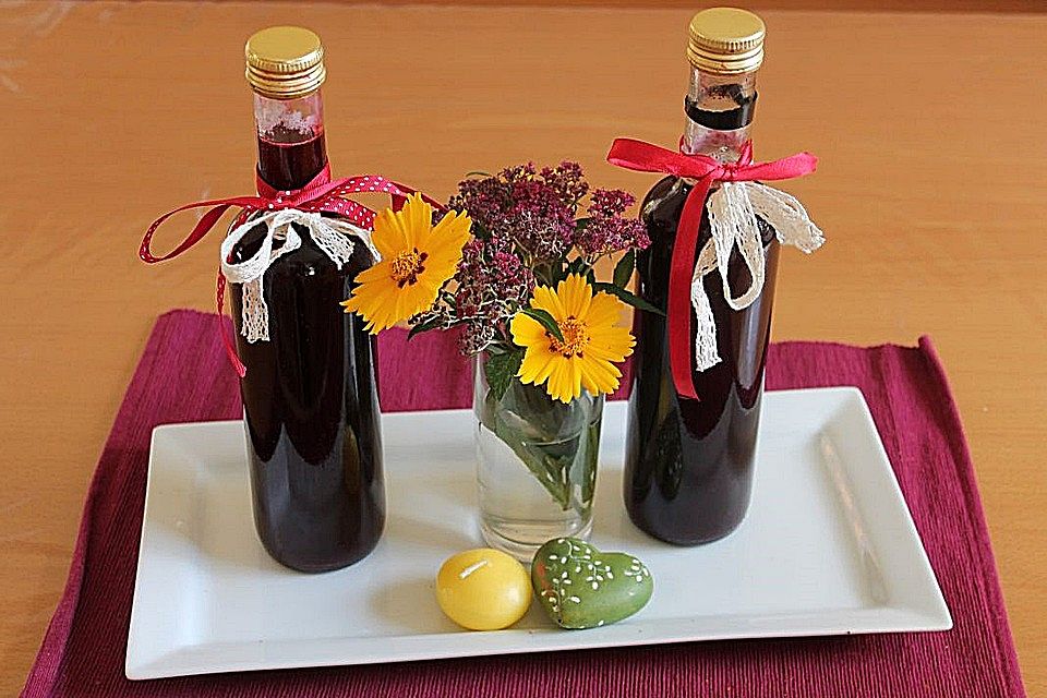 Schwarze Johannisbeer-Balsamico