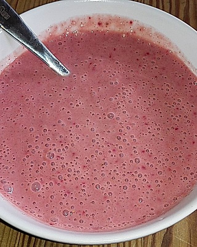 Erdbeer-Sojajoghurt-Nachtisch