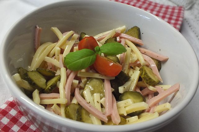 Schweizer Wurstsalat von Aurora| Chefkoch Schweizer Wurstsalat von Aurora| Chefkoch