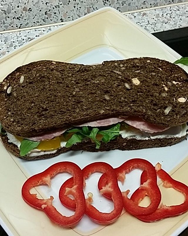 Kalorienarmes Sattmacher-Sandwich