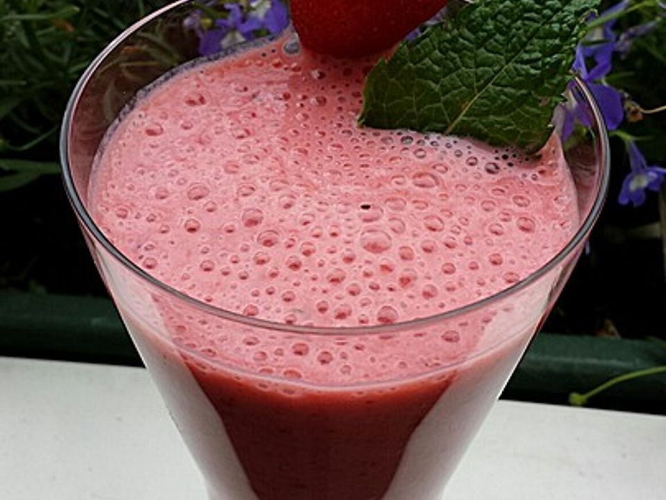 Erdbeer-Minz-Shake von Levin-Superkoch| Chefkoch