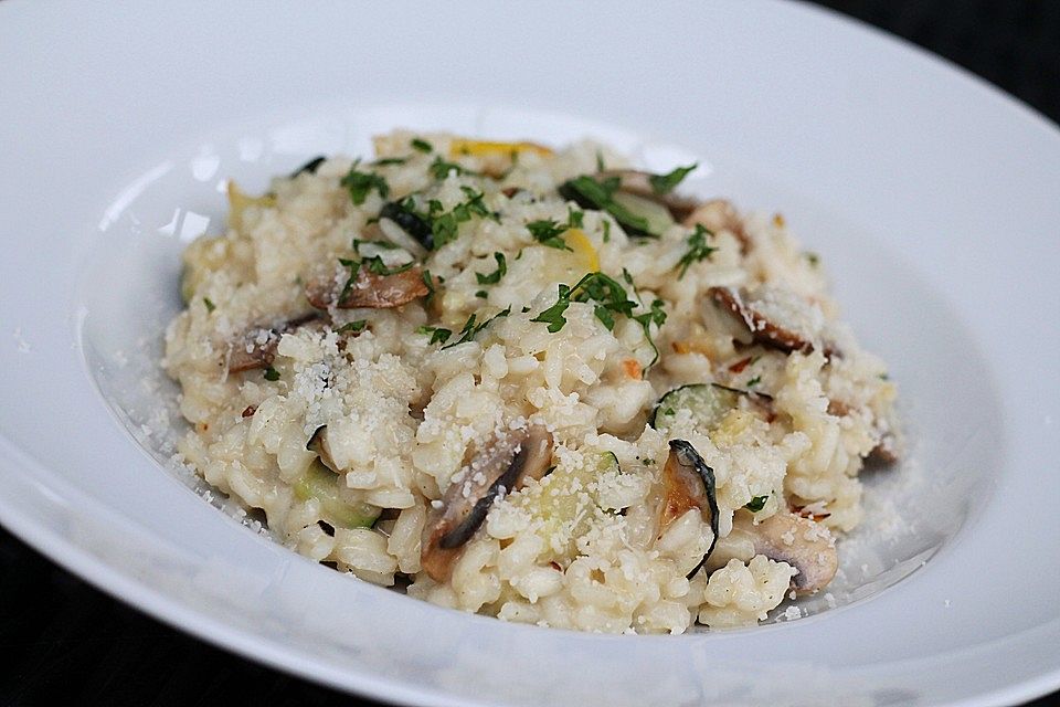 Pilzrisotto mit Zucchini