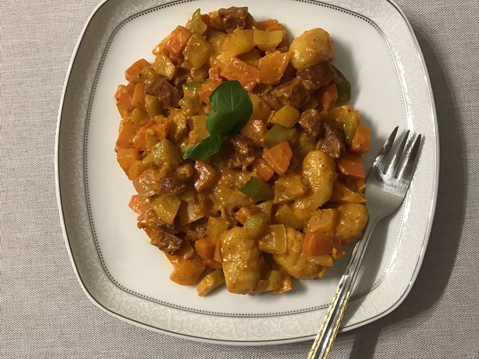 Gnocchi-Gemüsepfanne mit Chorizo von JeromeE91 | Chefkoch