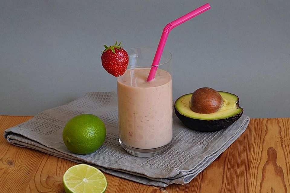 Avocado-Erdbeer-Smoothie