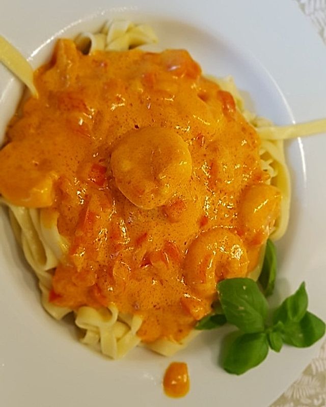 Spaghetti mit Garnelen und Sahne-Knoblauchsauce