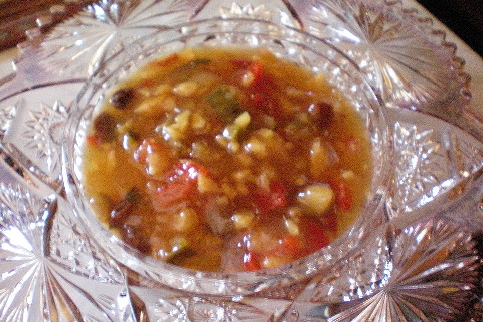 Pfirsichchutney mit grünen Tomaten