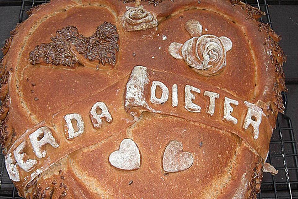 Roggen-Dinkel-Brot mit Sauerteig und Buttermilch