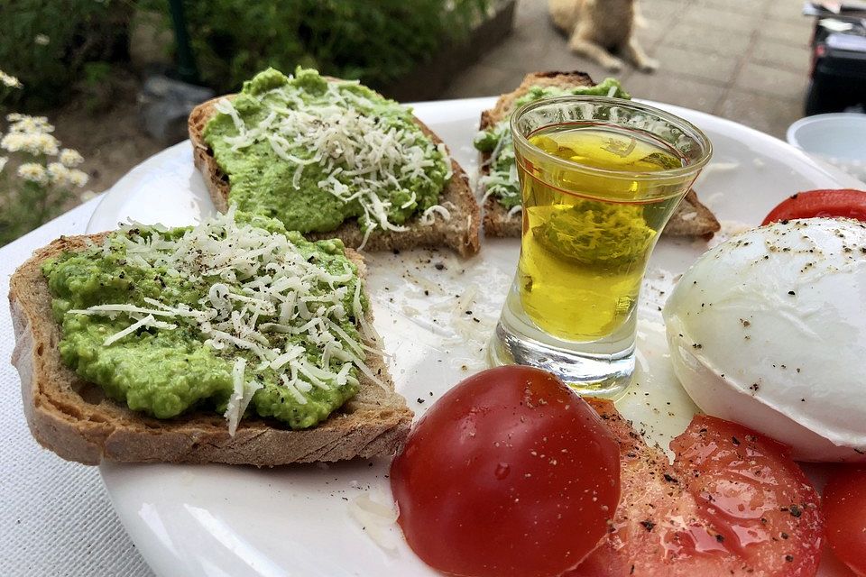 Erbsen-Crostini Erbsen-Crostini