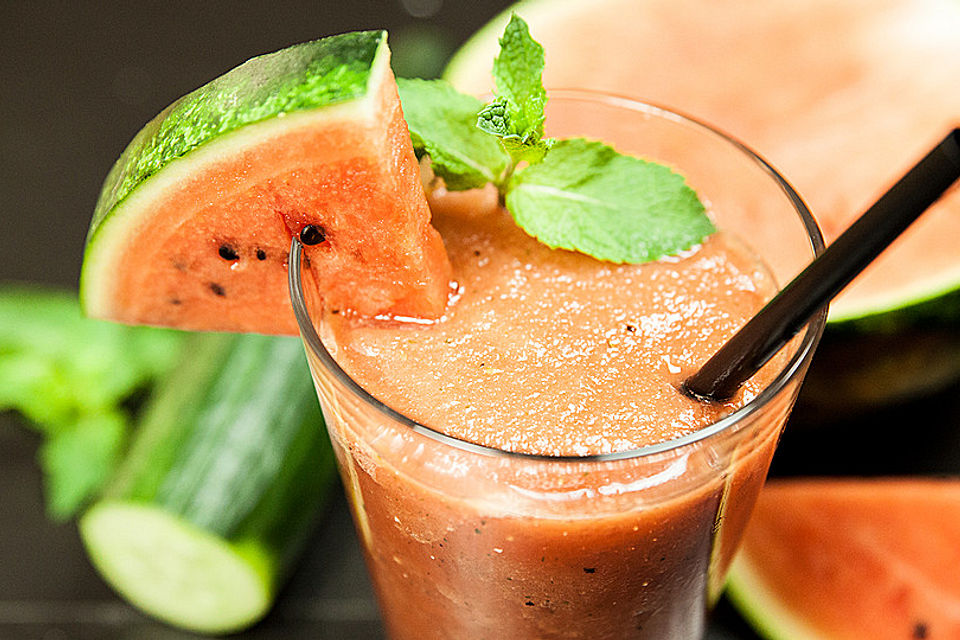 Erfrischender Wassermelonen-Gurken Slushy / Smoothie