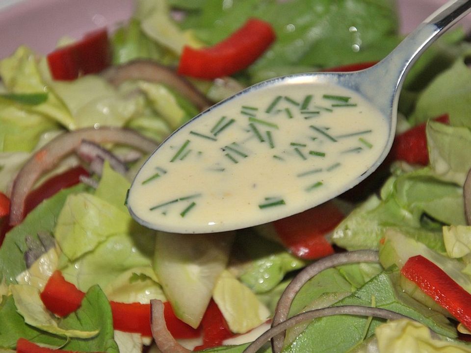 Kopfsalat in Kefir-Senf-Dressing von patty89| Chefkoch
