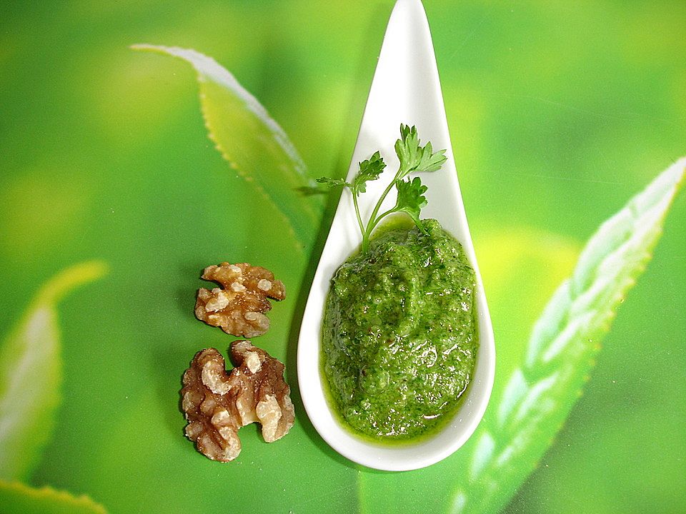 Petersilien-Walnuss-Pesto von dodith| Chefkoch