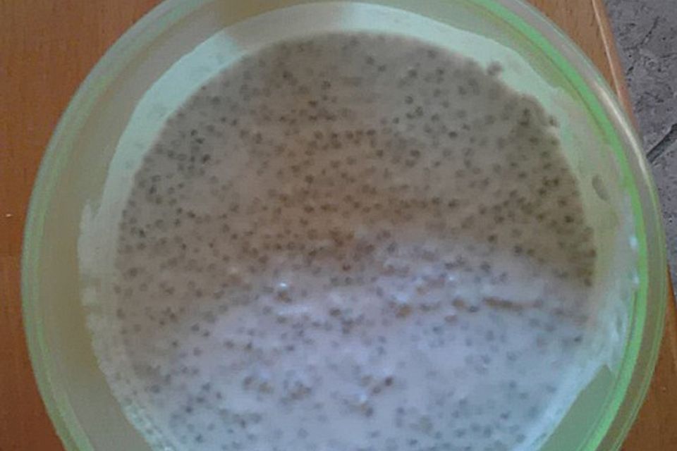 Kokos-Chia Dessert