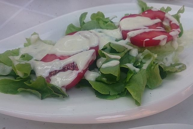 Eichblattsalat mit Gurke und Joghurt-Zitronen-Dressing von patty89 ...