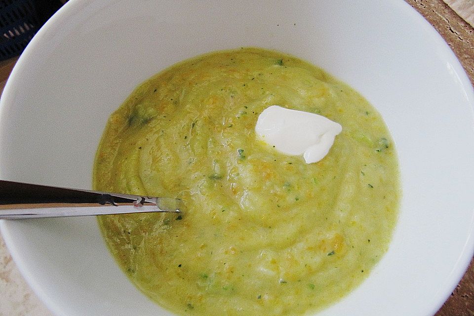 Zucchini - Möhrencremesuppe