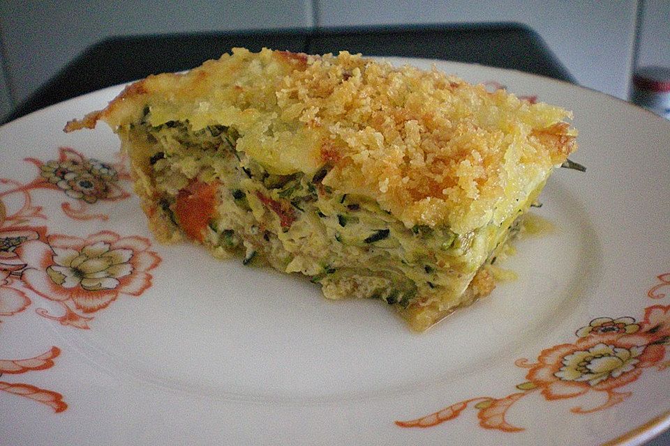 Kräuterzucchinifrittata mit Panko-Parmesankruste