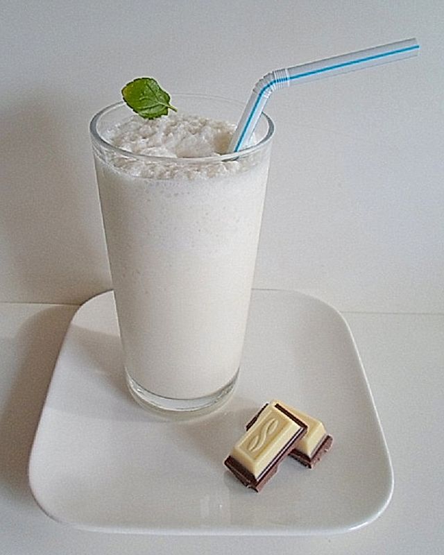 Weiße Eisschokolade mit Kokos