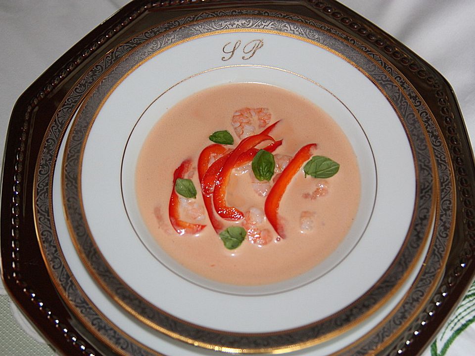 Geeiste Paprikasuppe mit Garnelen von Sylvia21| Chefkoch
