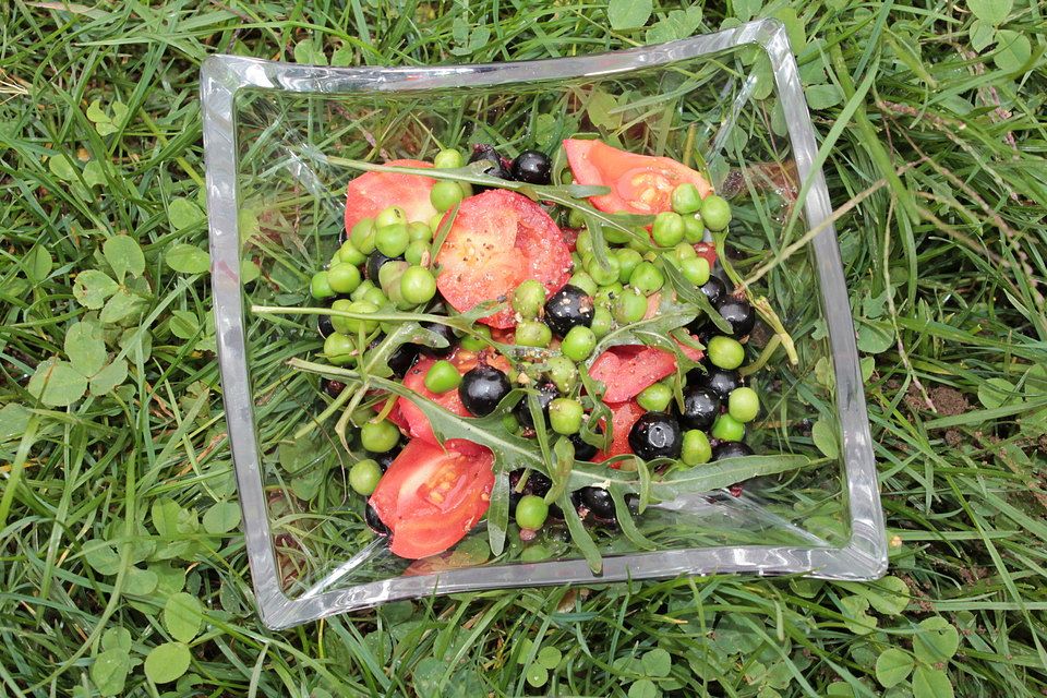 Fruchtiger Erbsen-Tomaten-Rucola-Salat