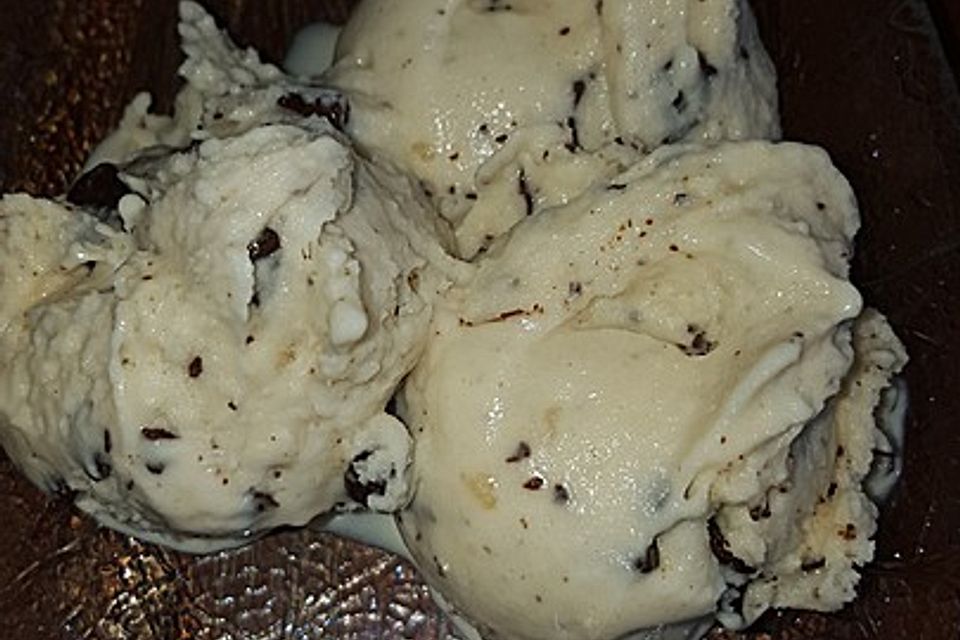 Stracciatella Eis