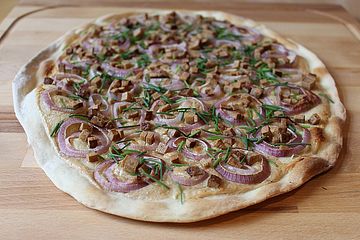 Flammkuchen Vegan Mit Rauchertofu Und Cashewmus Von Ma Vie Vegan Chefkoch