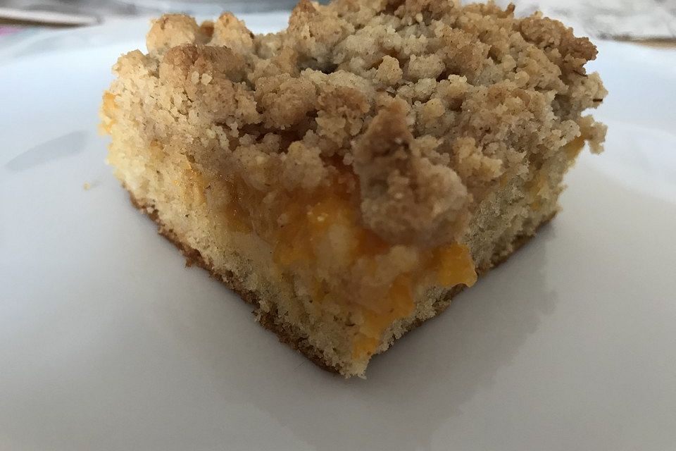 Streusel Apfel Blechkuchen