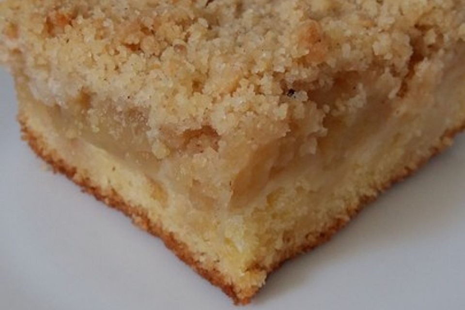 Streusel Apfel Blechkuchen