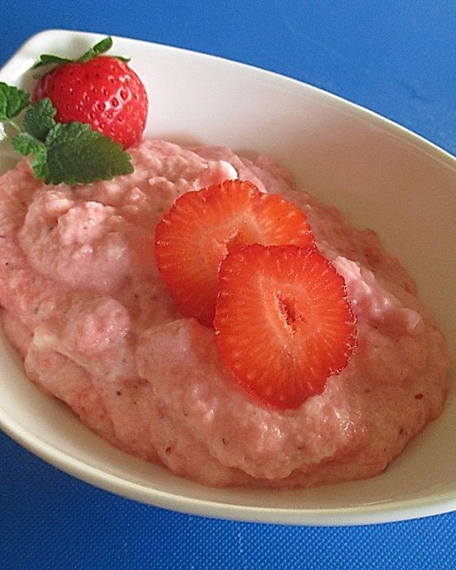 Joghurt-Erdbeerspeise