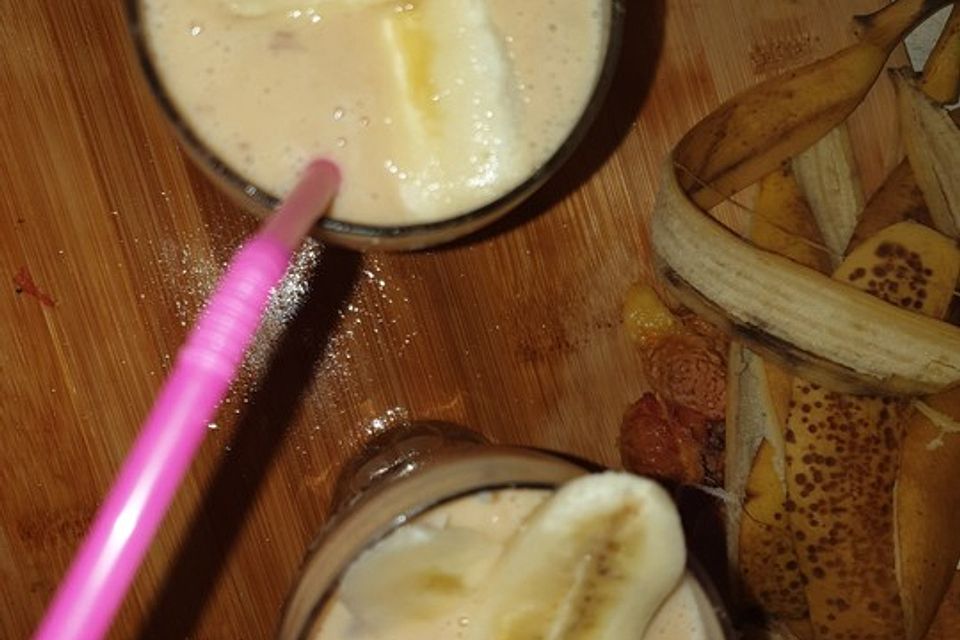 Bananen-Nektarinen-Smoothie