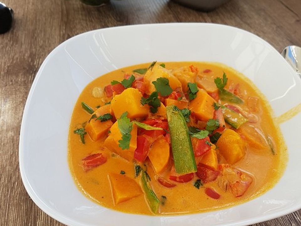 Das weltbeste vegane Süßkartoffel-Curry von b00gizm | Chefkoch