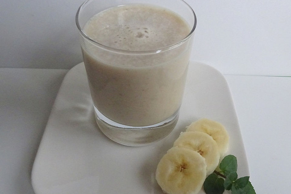 Tropical Banana Shake