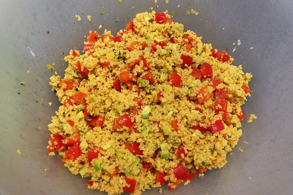 Sommerlich frischer Couscous-Salat